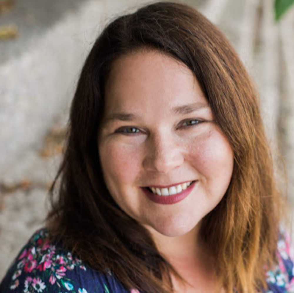 Meet your Posher, Holly